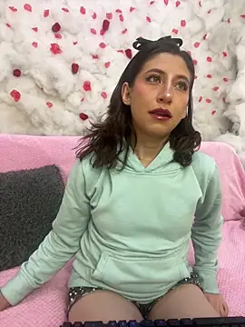 SkarletJhonson  online show from 03-28-26, 04:57