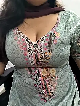 lovely zara online show from 10-19-25, 12:57