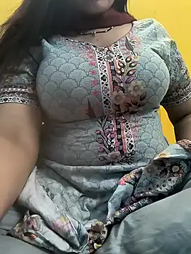 lovely zara online show from 12-19-24, 10:13