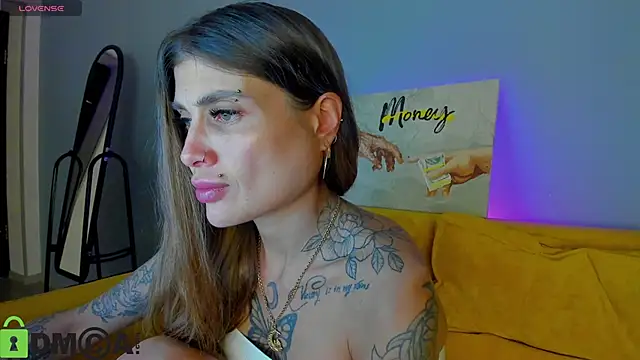 Patricia Cox online show from 02-24-26, 06:42