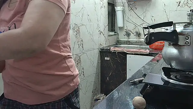 bhabhisexxy 880 online show from 12-20-25, 02:25