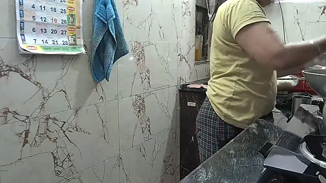 Snapshot of bhabhisexxy_880 chatting on 02-06-26, 02:40 bhabhisexxy 880 online show from 02-06-26, 02:40