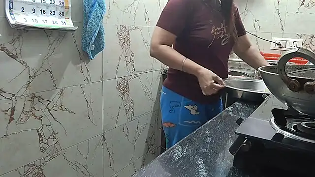 bhabhisexxy 880 online show from 01-12-26, 04:30