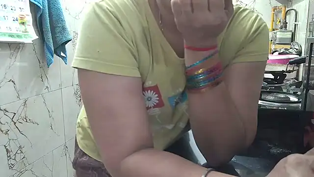 bhabhisexxy 880 online show from 04-28-26, 02:27