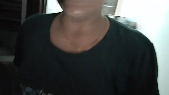 Snapshot of bhabhisexxy_880 chatting on 07-13-26, 02:33 bhabhisexxy 880 online show from 07-13-26, 02:33