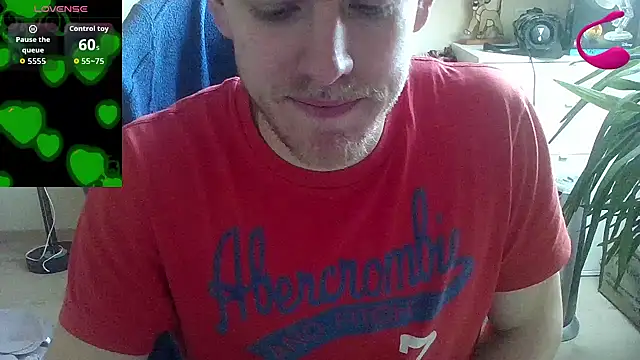 Snapshot of Love_Bert chatting on 03-12-26, 08:29 Love Bert online show from 03-12-26, 08:29