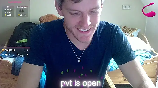 Snapshot of Love_Bert chatting on 10-10-25, 01:34 Love Bert online show from 10-10-25, 01:34
