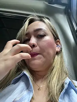 Danielavegax online show from 10-28-25, 11:47