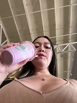 Danielavegax online show from 12-20-24, 05:40