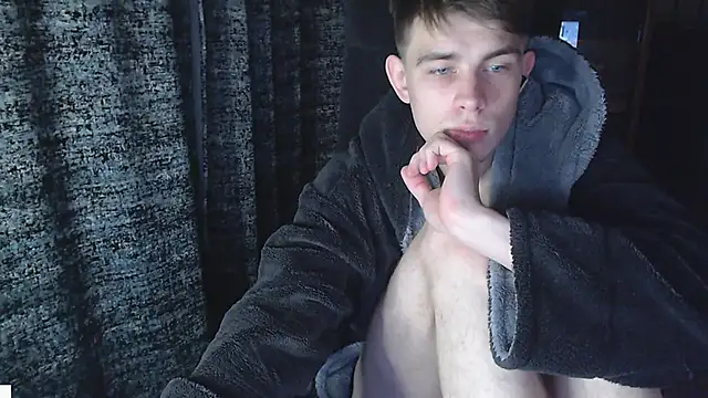 Student Oliver online show from 11-09-25, 08:02