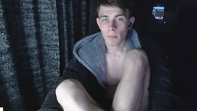 Student Oliver online show from 11-14-25, 07:06