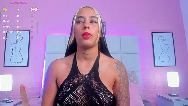 charlotte kisss online show from 05-08-26, 07:06