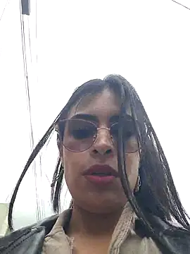 Snapshot of Astrid-- chatting on 05-07-26, 02:42 Astrid-- online show from 05-07-26, 02:42