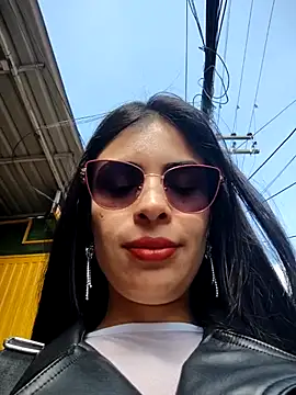 Astrid-- online show from 12-16-25, 02:54