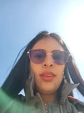 Astrid-- online show from 02-05-26, 02:57