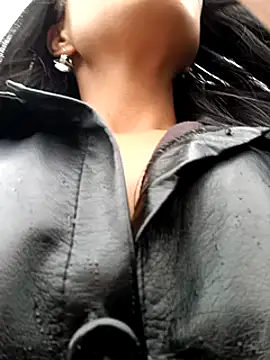 Astrid-- online show from 02-12-25, 08:50