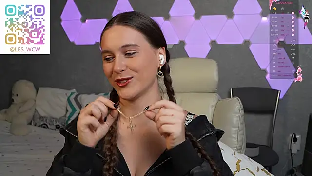 HarleyDeess online show from 01-14-26, 07:17