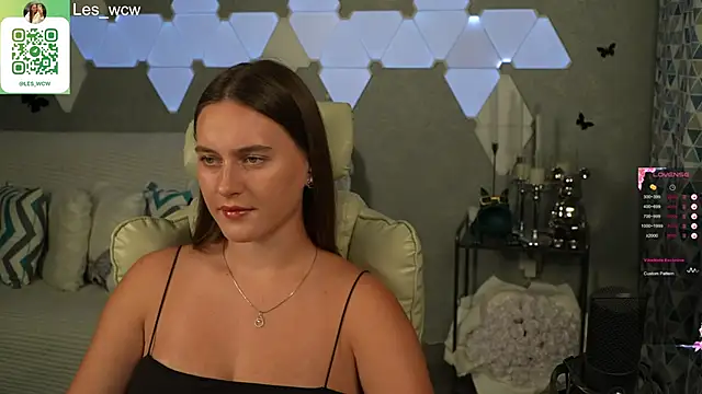 Snapshot of HarleyDeess chatting on 09-22-25, 06:58 HarleyDeess online show from 09-22-25, 06:58