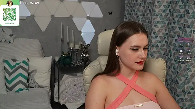 Snapshot of HarleyDeess chatting on 03-15-25, 12:15 HarleyDeess online show from 03-15-25, 12:15