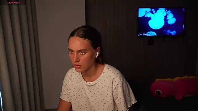 HarleyDeess online show from 06-28-26, 12:17