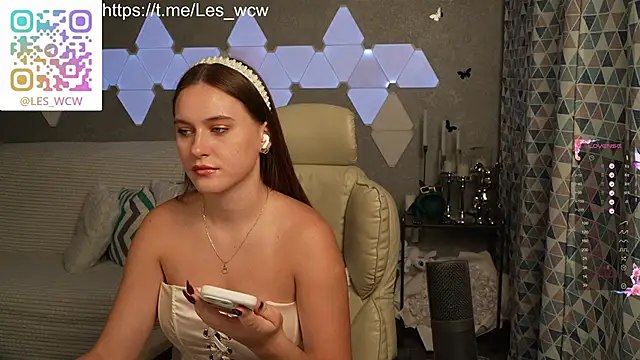 HarleyDeess online show from 11-04-25, 10:13