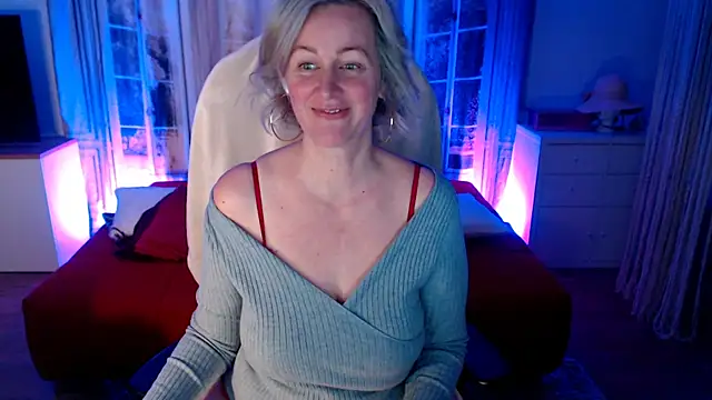 MarleneBloem online show from 11-27-25, 05:57