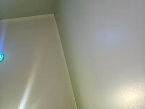 Travislovescum online show from 06-05-26, 08:20