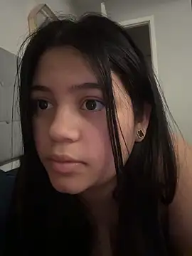 Snapshot of CarlosA64781635 chatting on 01-06-26, 12:53 CarlosA64781635 online show from 01-06-26, 12:53