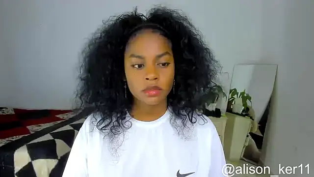 alison-ker3 online show from 10-25-25, 08:13