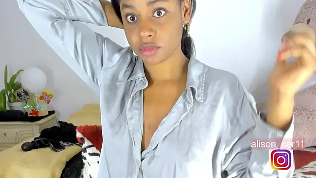 Snapshot of alison-ker3 chatting on 03-14-25, 11:01 alison-ker3 online show from 03-14-25, 11:01