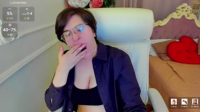 Lily Marlin online show from 06-20-26, 02:49