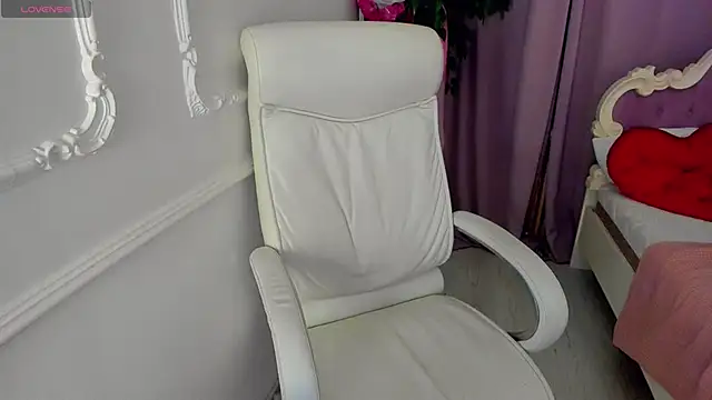 Lily Marlin online show from 05-29-26, 01:33
