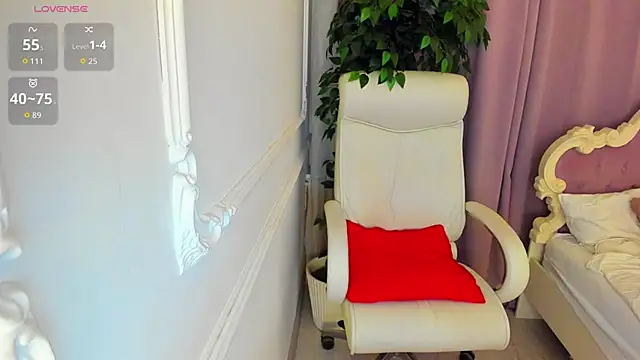 Lily Marlin online show from 02-22-26, 06:05