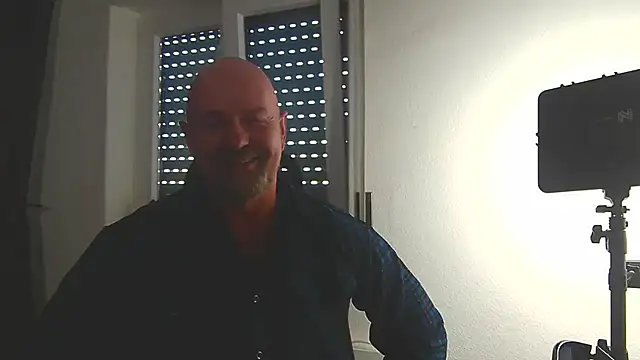 Snapshot of ManlyPrisonGuy chatting on 07-16-26, 02:14 ManlyPrisonGuy online show from 07-16-26, 02:14