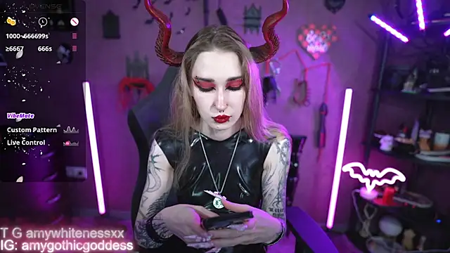 amywhitenessxx online show from 05-24-26, 11:21