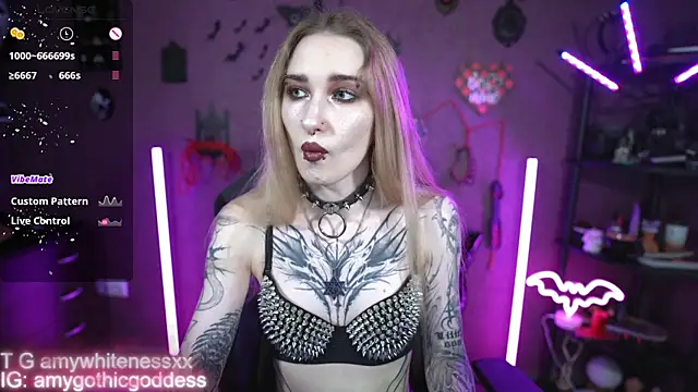 amywhitenessxx online show from 05-30-26, 03:06