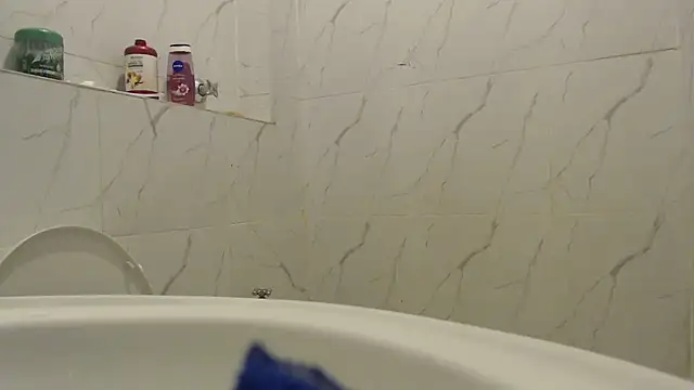 CurvyGlass online show from 03-22-26, 04:05