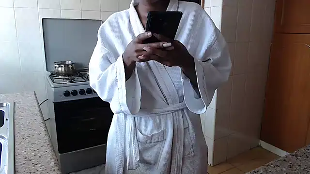 CurvyGlass online show from 02-17-26, 08:22