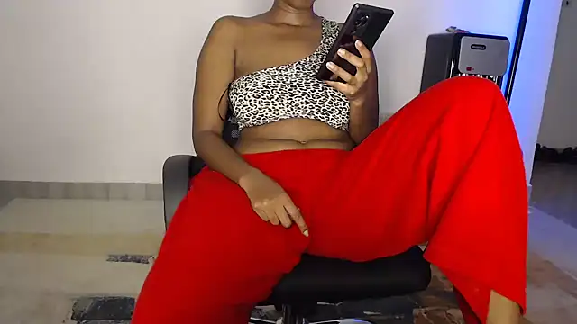 CurvyGlass online show from 03-24-26, 02:44