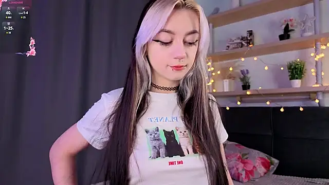 TristaRoht online show from 03-24-26, 02:50