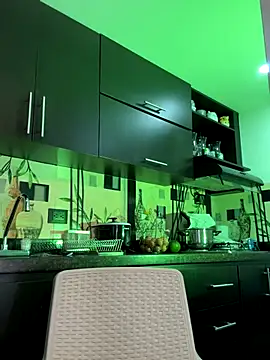 Mau White online show from 09-08-25, 11:26