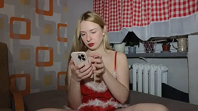 FREYA - online show from 12-05-25, 03:32