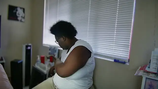 Yagurl  west online show from 03-01-25, 12:50