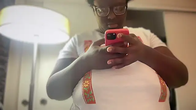 Yagurl  west online show from 09-22-25, 09:10