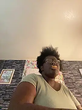 Yagurl  west online show from 11-06-25, 08:57