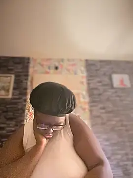 Yagurl  west online show from 11-27-25, 04:46