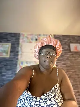 Yagurl  west online show from 11-23-25, 04:55