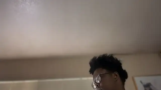 Yagurl  west online show from 10-04-25, 10:55