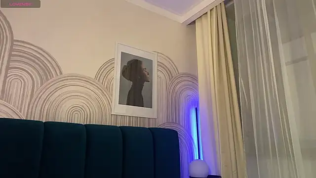 viviann evans online show from 03-30-26, 12:56