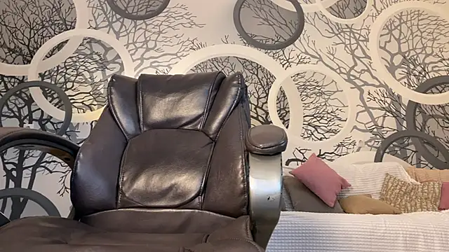 viviann evans online show from 06-12-26, 01:03